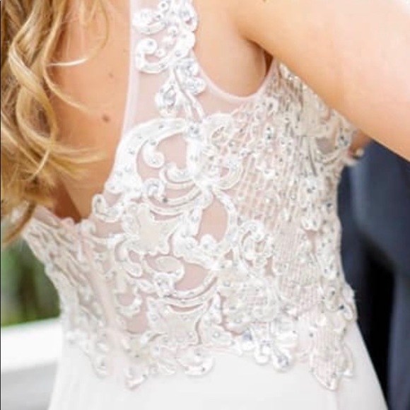 PROM DRESS - Picture 7 of 8